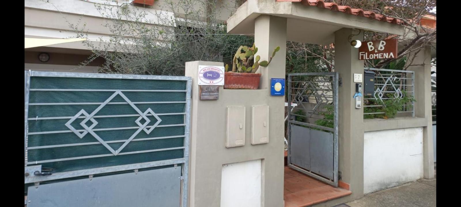 B&B Filomena Santa Giusta Buitenkant foto