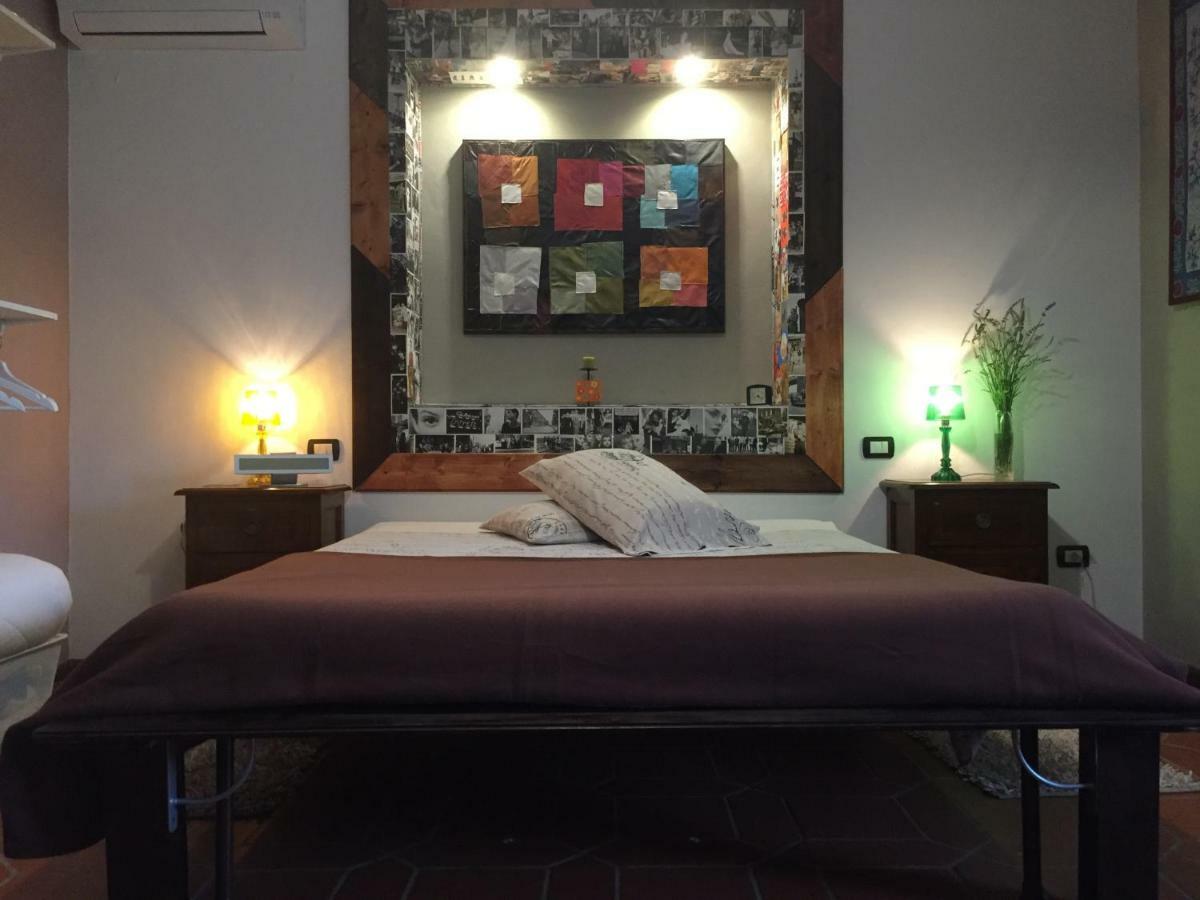 B&B Filomena Santa Giusta Buitenkant foto