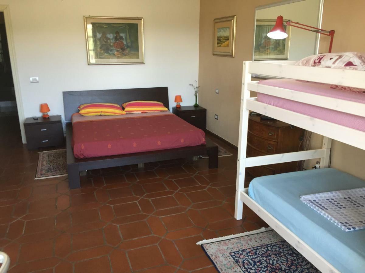 B&B Filomena Santa Giusta Buitenkant foto